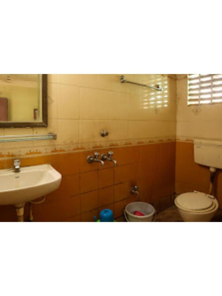 Roxy Inn,Cuttack Bagian luar foto